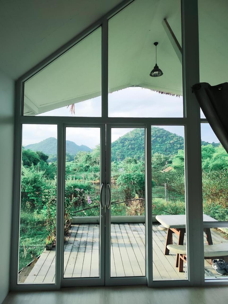 Royal Mountain View Villa Ratchaburi Exteriör bild