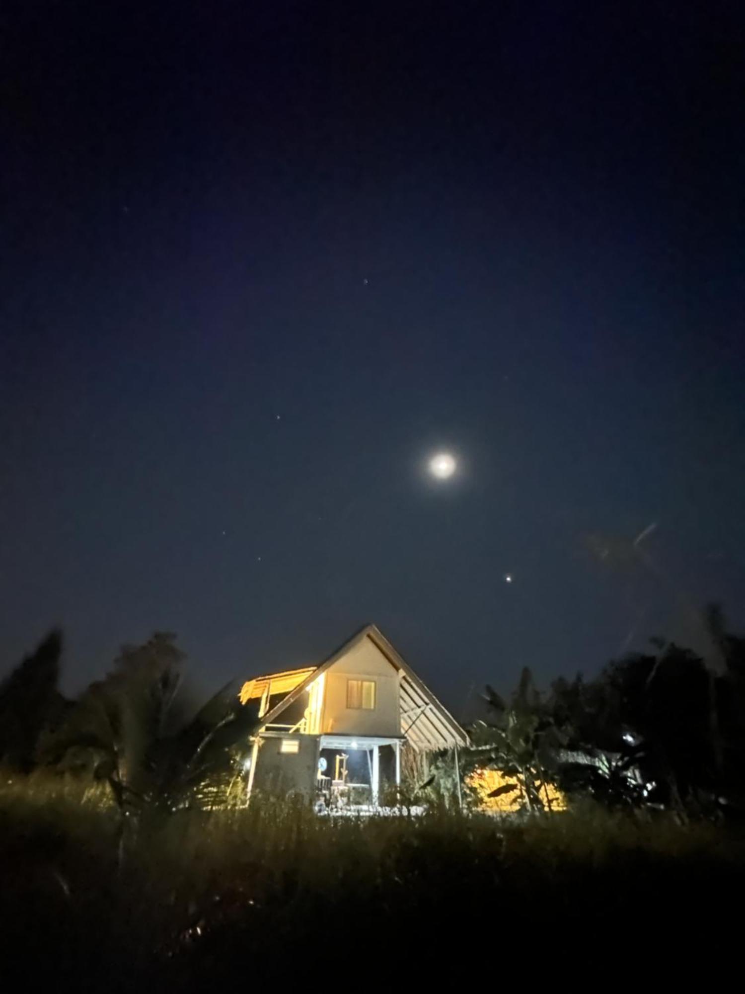 Royal Mountain View Villa Ratchaburi Exteriör bild