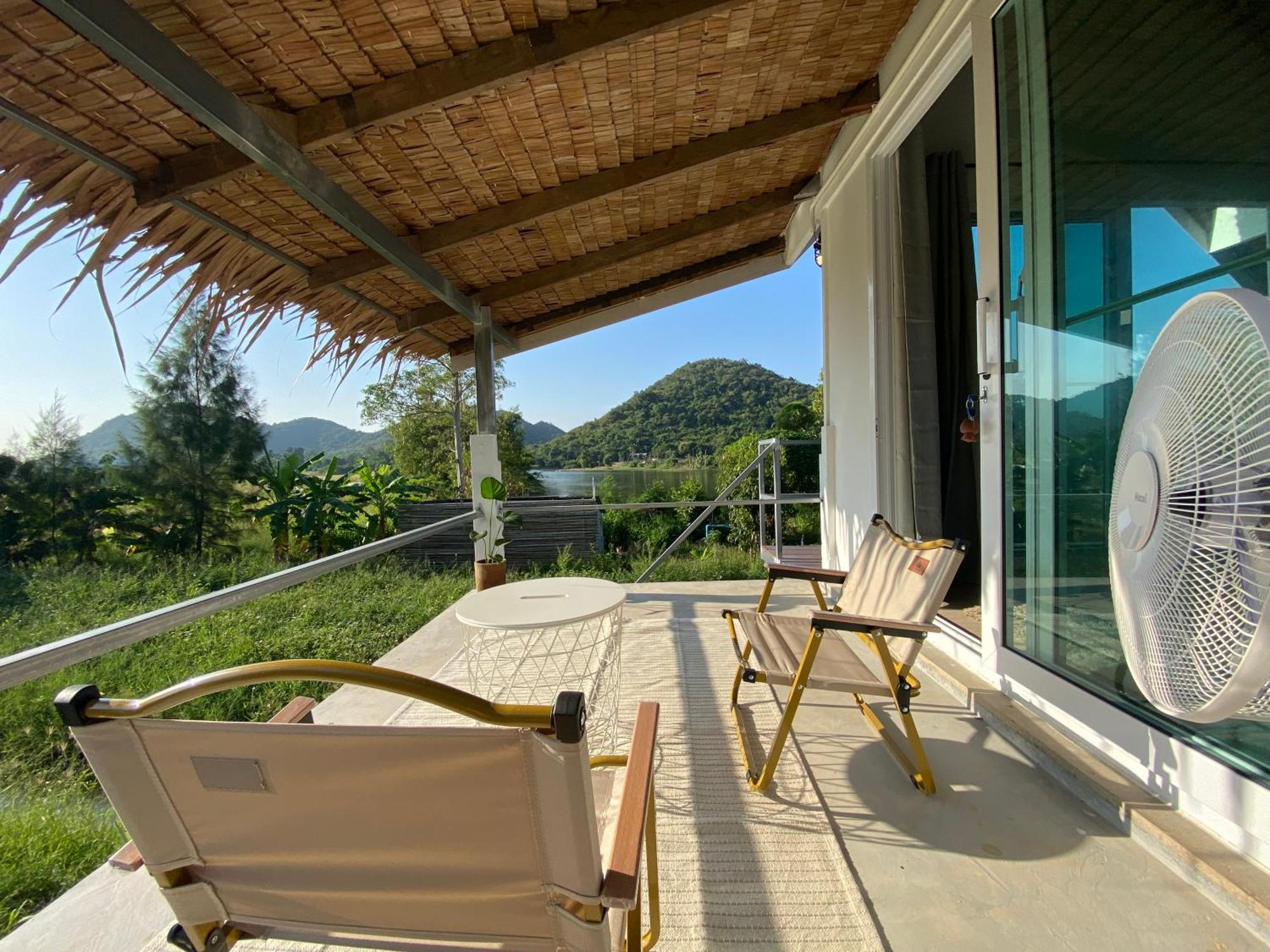 Royal Mountain View Villa Ratchaburi Exteriör bild