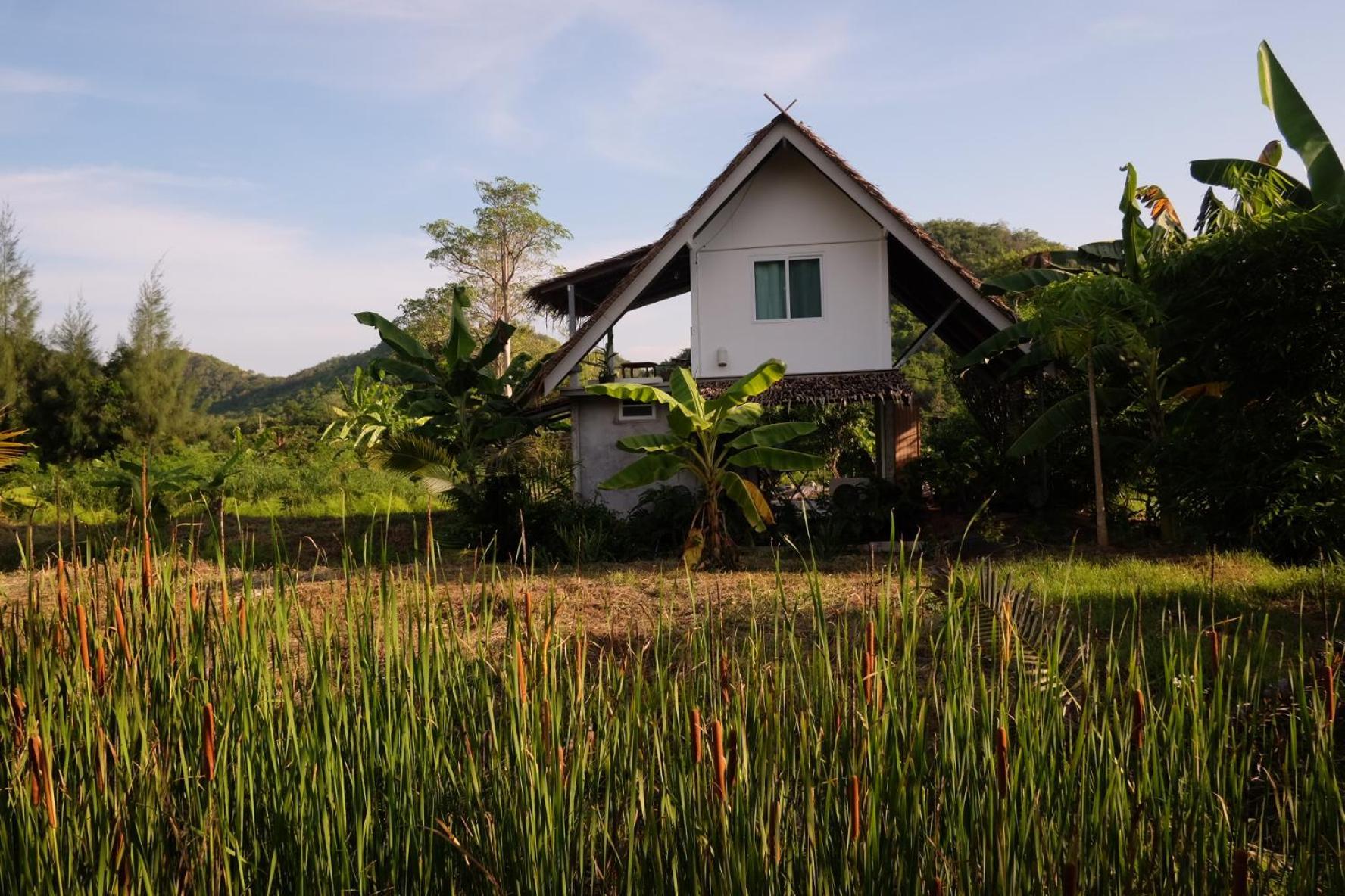 Royal Mountain View Villa Ratchaburi Rum bild